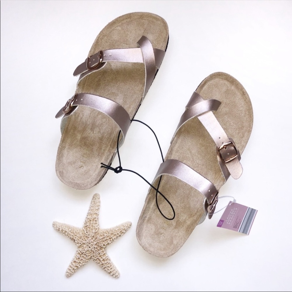 Serra Metallic foot bed strappy sandals size 10